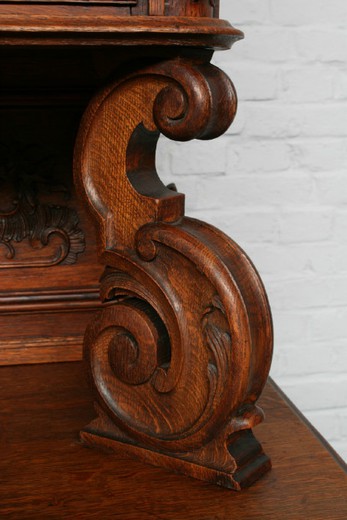 антикварная мебель - буфет рококо из дуба, 20 век