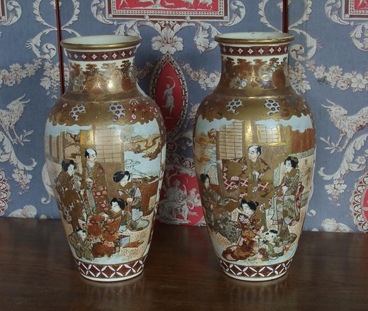старинные парные вазы из керамики, 19 век
