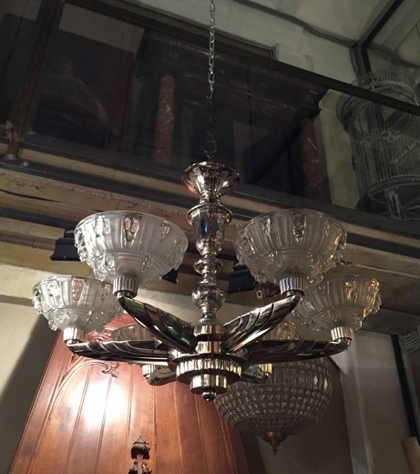 old chandelier art-deco