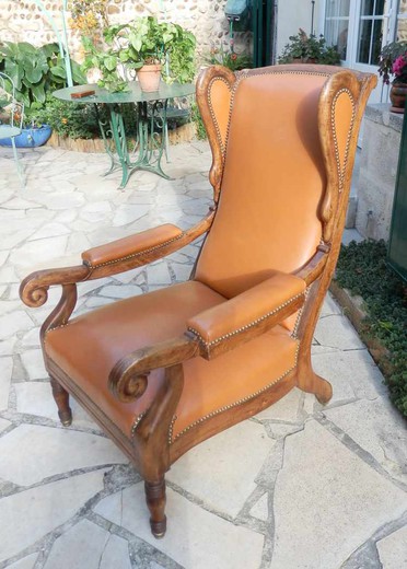 антикварное кресло вольтер из ореха, середина 19 века