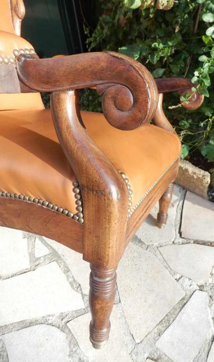 винтажное кресло вольтер из ореха, середина 19 века