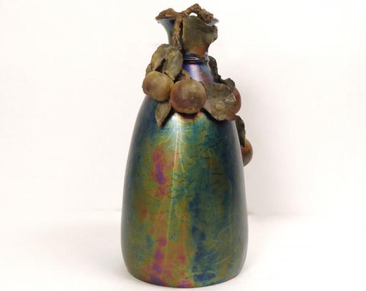 vase with apples Art-Nouveau