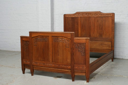 антикварная мебель - кровать ар деко из дуба, 20 век