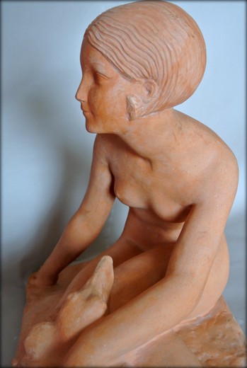 винтажная терракотовая скульптура в стиле ар деко, 20 век