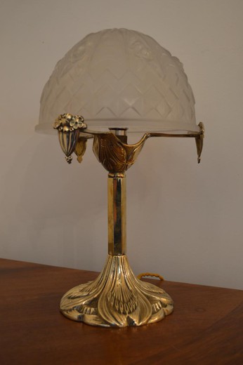 антикварная лампа в стиле ар нуво из золоченой бронзы, 20 век