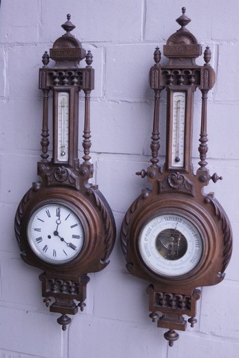 антикварный барометр и часы из ореха в стиле Генрих II франция XIX век