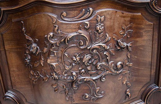 антикварная мебель - витрина луи 15 из ореха, конец 19 века