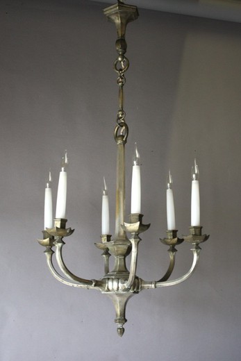 6 candles chandelier