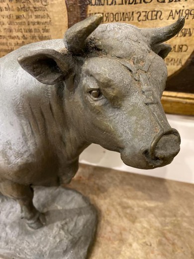 Antique sculpture "Bull"