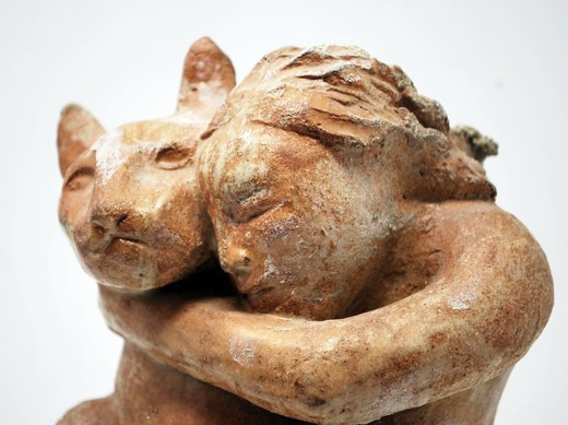 Sculpture "Woman with a Cat"