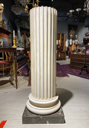 Antique pedestal column