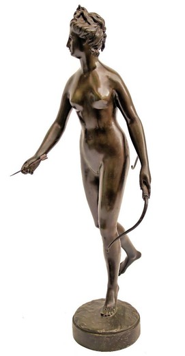 Antique sculpture "Diana"