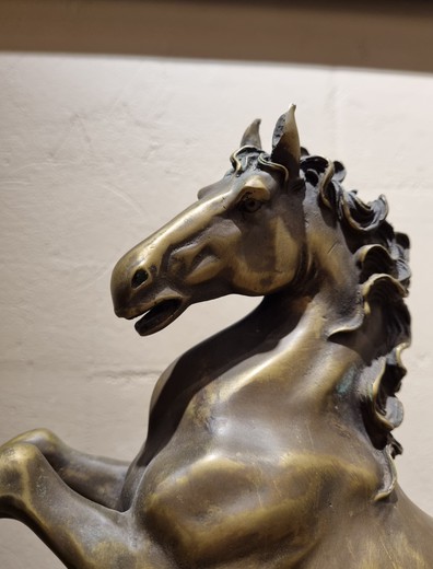Винтажная скульптура «Конь»