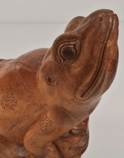 Antique sculpture "Frog"