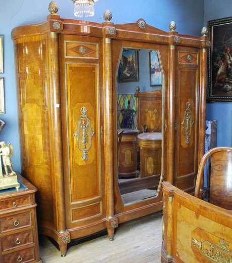 Vintage bedroom set