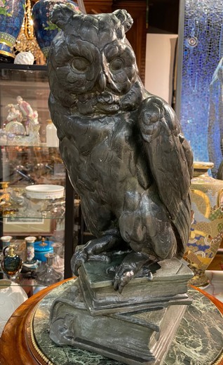 Antique sculpture "Learned Owl"
