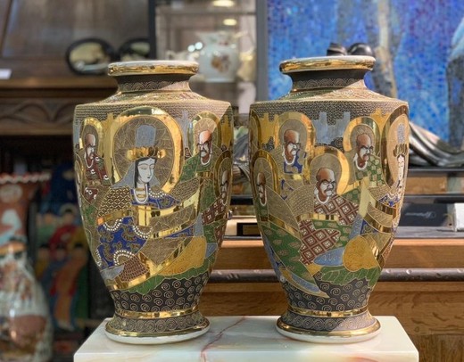 Antique pair vases Satsuma