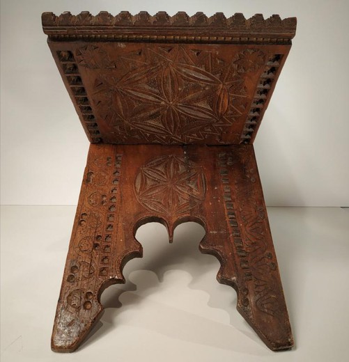 Antique Koran reading stand
