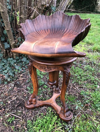 Antique piano chair
