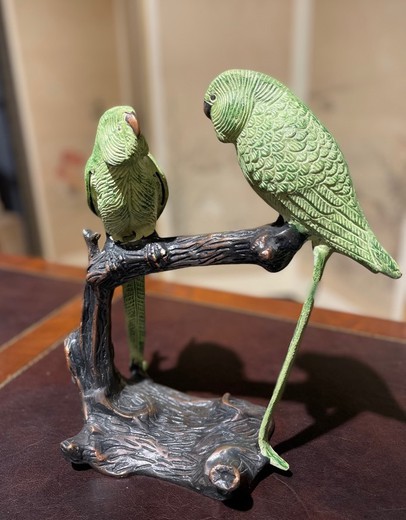 Antique sculpture "A pair of Amazon parrots"