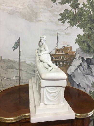 Антикварная скульптура "Полина Боргезе"