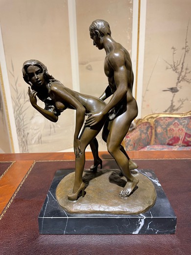 Sculpture "Sex"