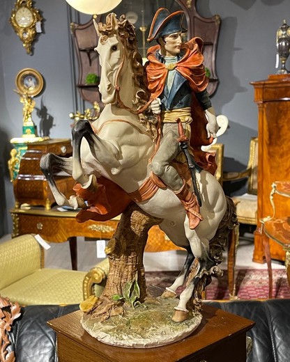 Антикварная скульптура «Наполеон»