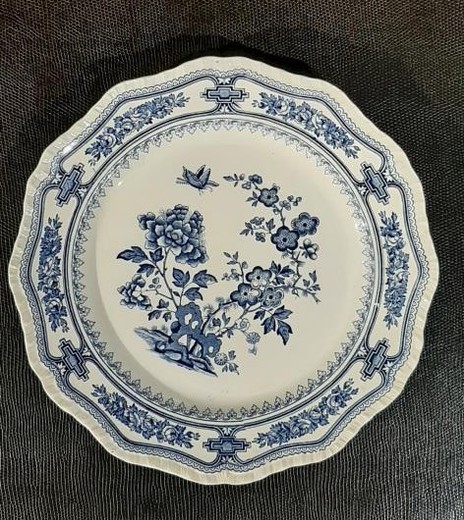 Mason's Antique Dinner Plate