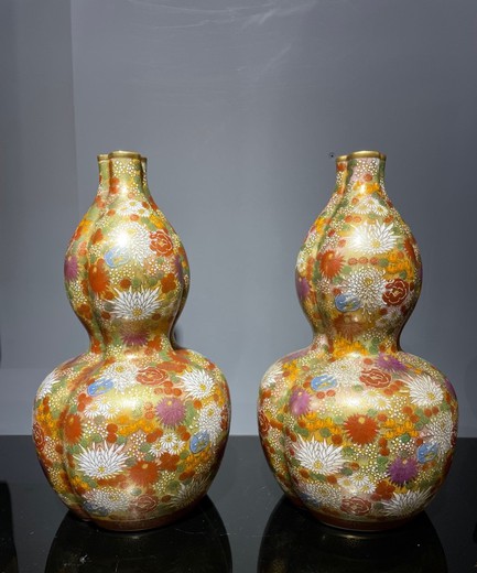 Pair antique pumpkins vases