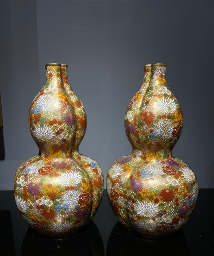 Pair antique pumpkins vases