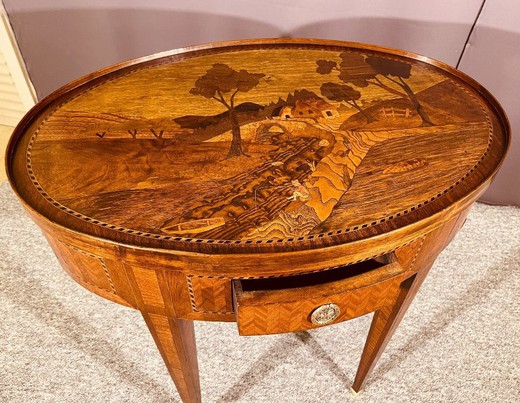 Antique gaming table