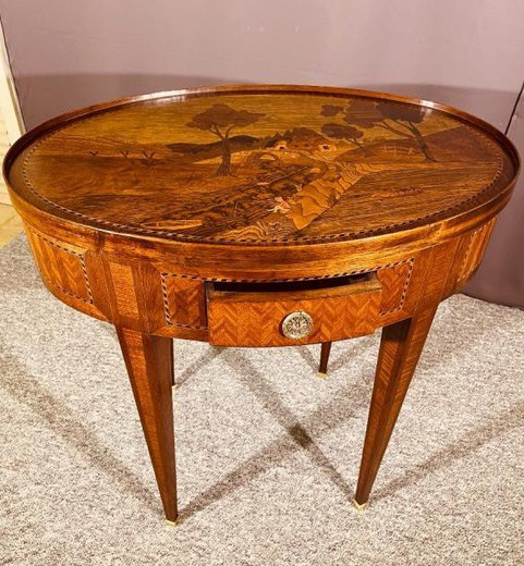 Antique gaming table