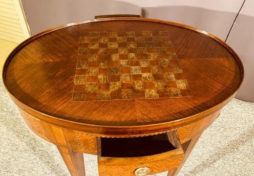 Antique gaming table