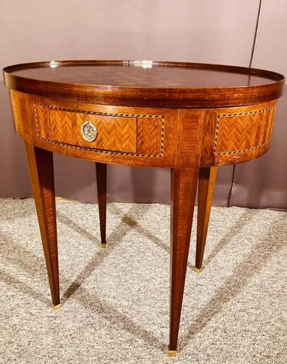 Antique gaming table