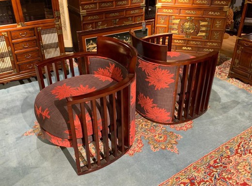 Antique pair art deco armchairs and a table