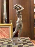 Скульптура «Метательница диска» Скульптура «Метательница диска»