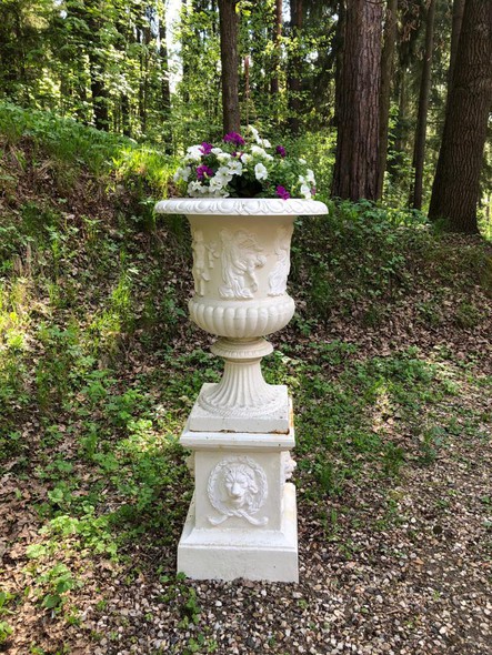 Vintage paired flowerpots