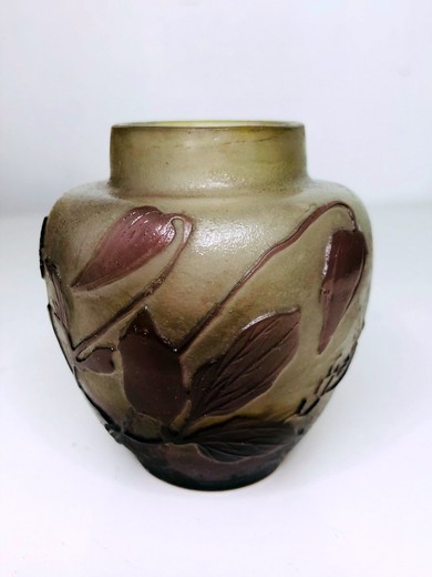 Антикварная вазочка Emile Galle