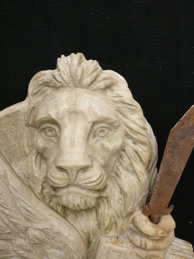 Antique exclusif barelief St. Mark Lion