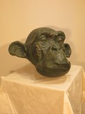 Скульптура «Голова обезьяны»