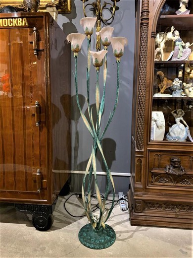Vintage floor lamp "Lily"