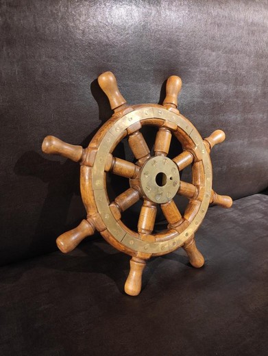 Ship's wheel