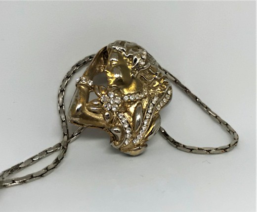 Vintage pendant "Girl"