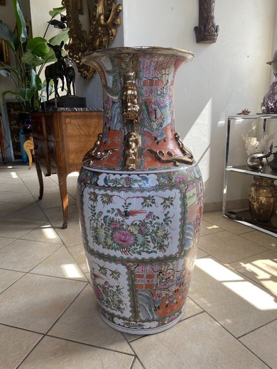 Антикварная ваза "Кантонские эмали"
