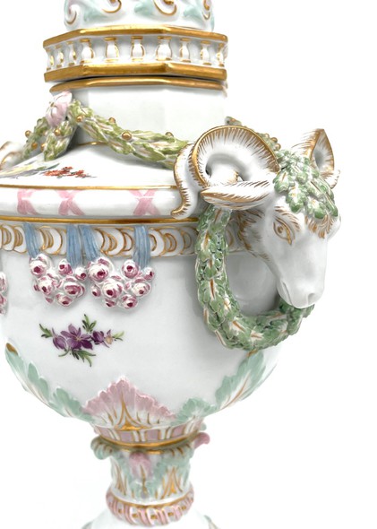 Antique aroma bottle "Meissen"