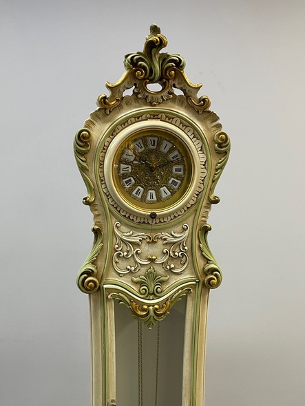 Антикварные напольные часы