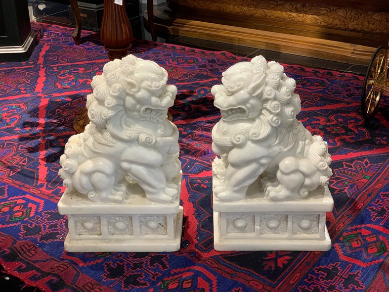 Antique paired sculptures "Fo Dogs"