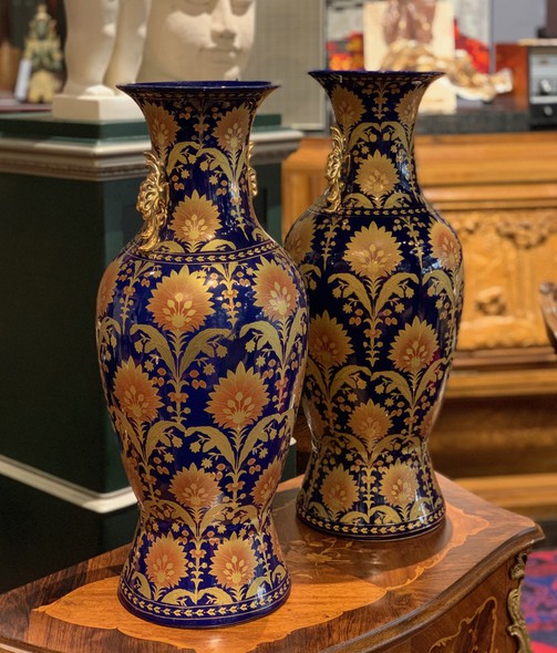 Vintage porcelain vases