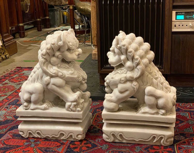 Antique paired sculptures "Fo Dogs"