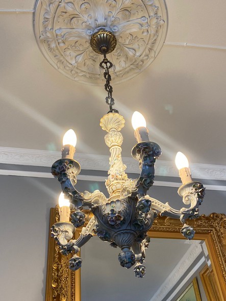 Antique chandelier Capodimonte